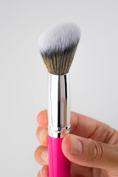 PC08 Large Angled Face Brush - Peaches and Cream