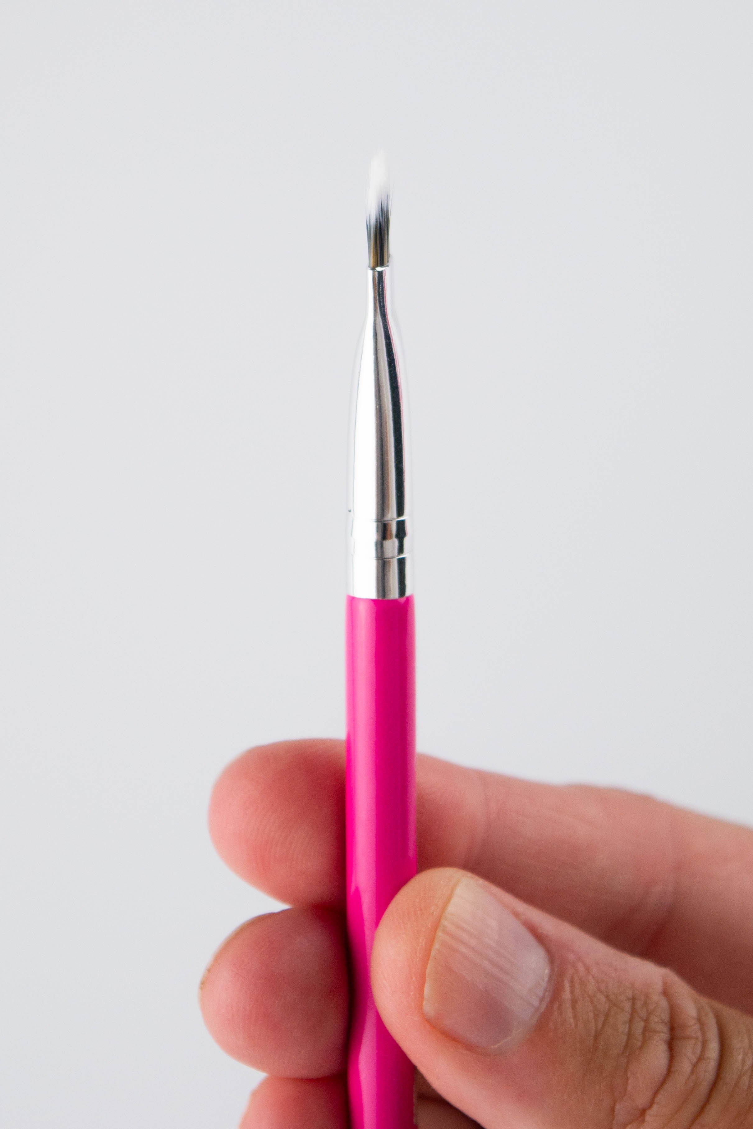 PC09 Eyebrow Groomer