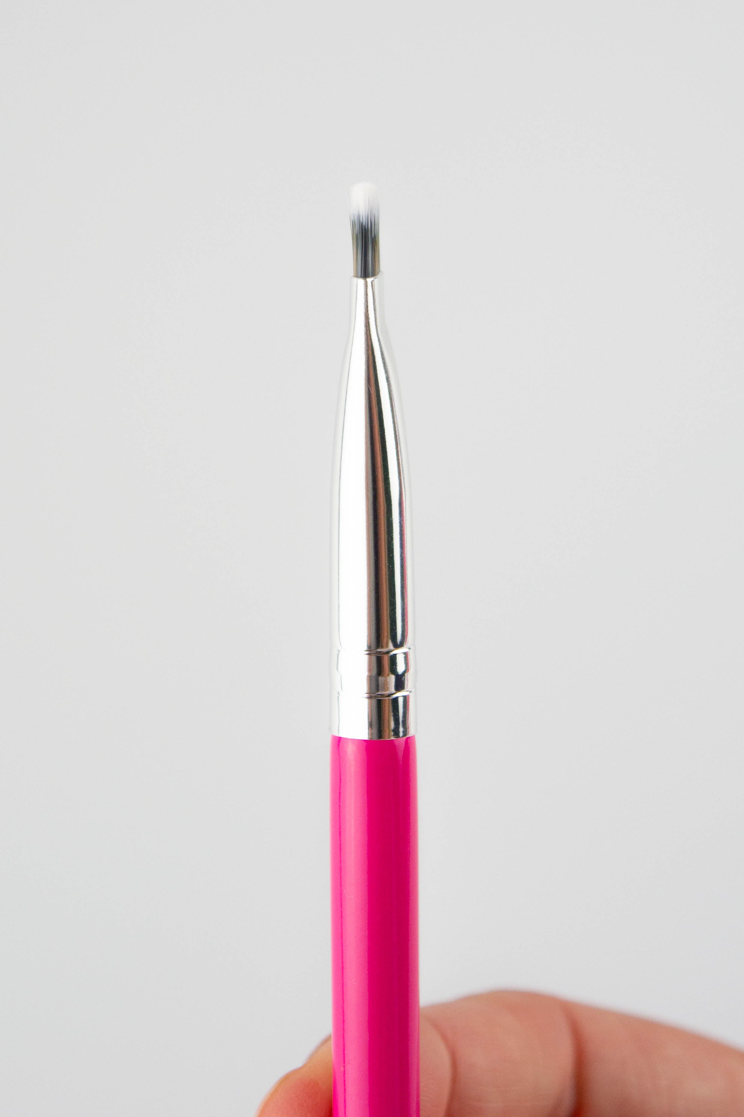 PC12 Flat Liner Brush