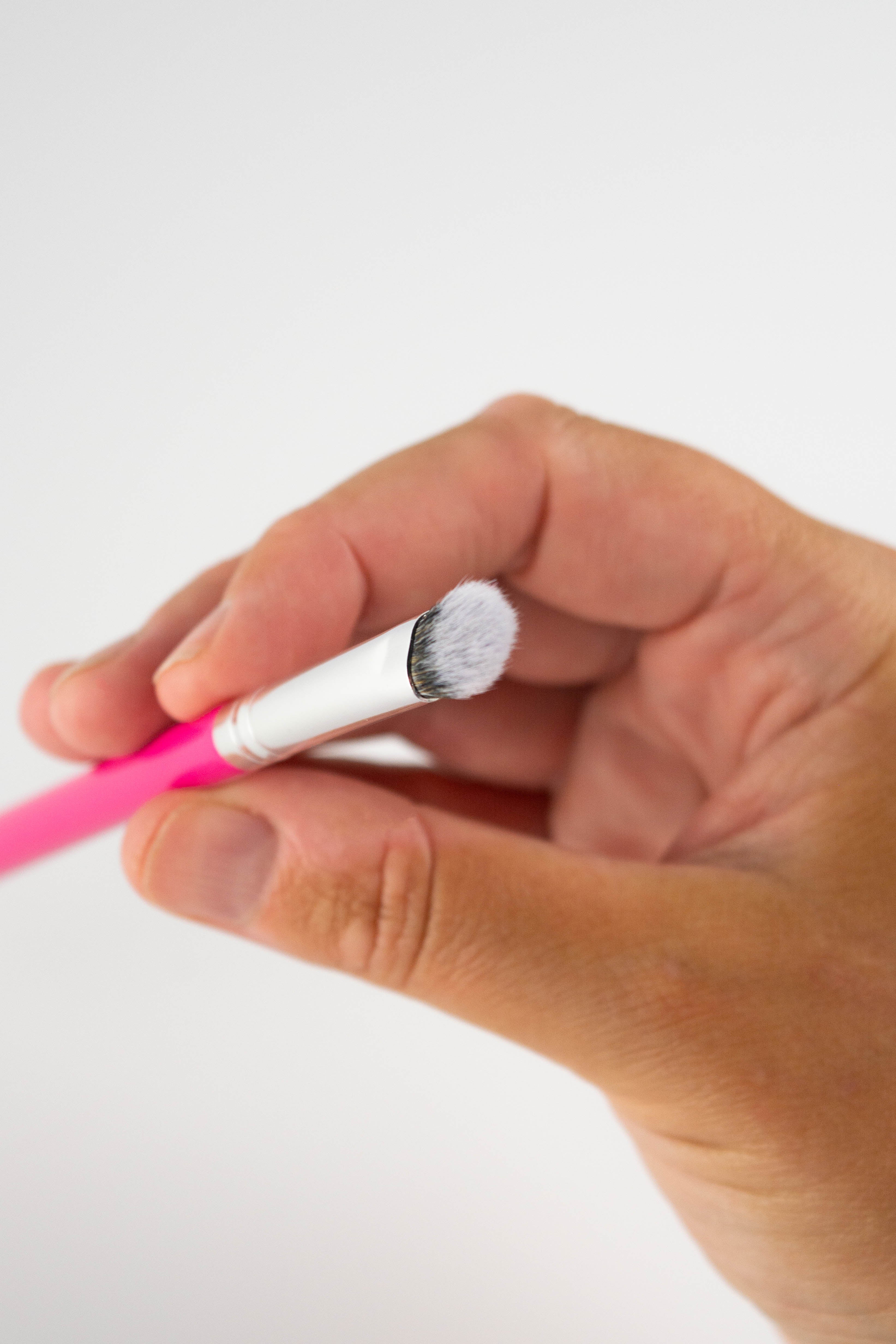 PC35 Pigment Applicator Brush