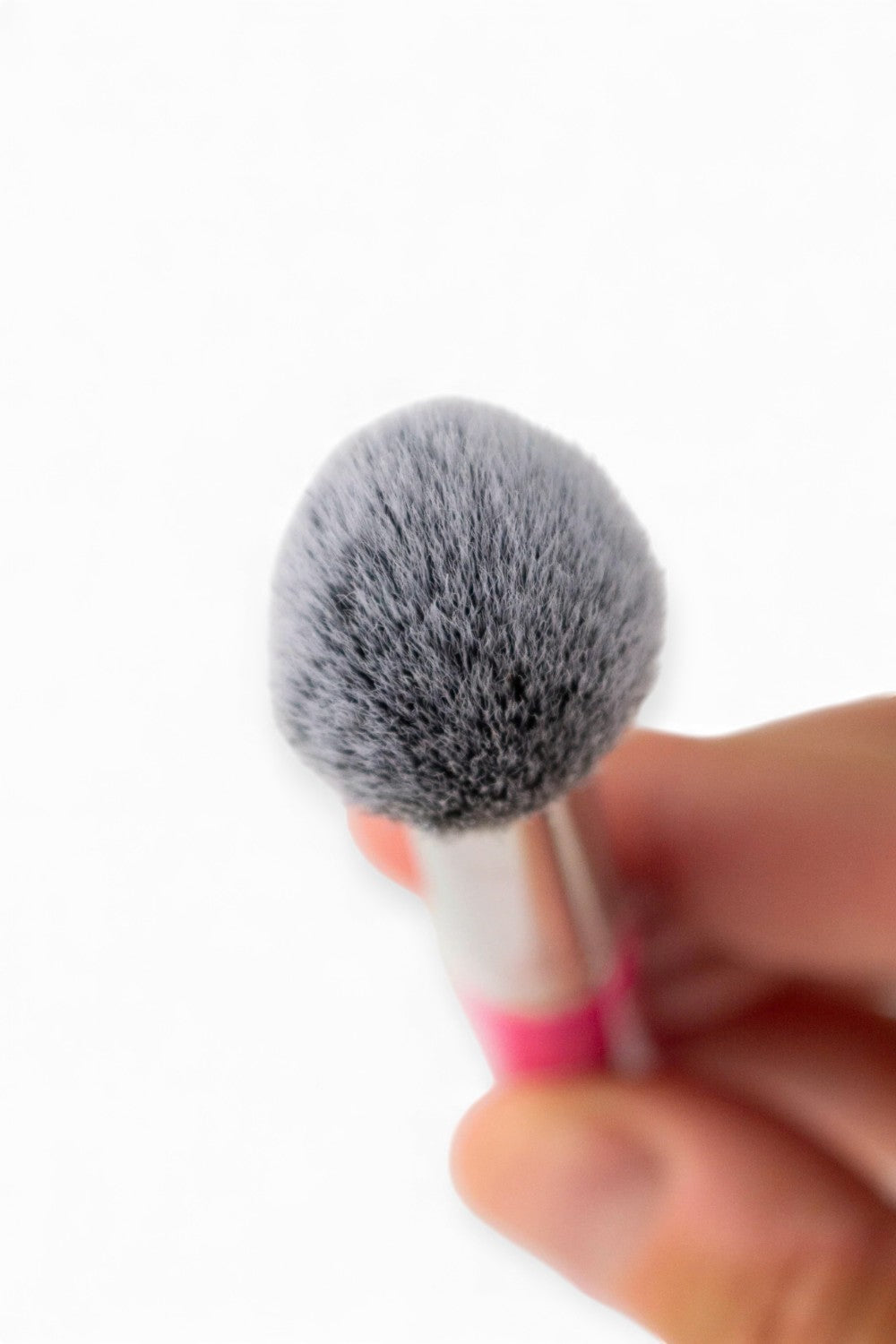 PC15 Cheek Definer Brush