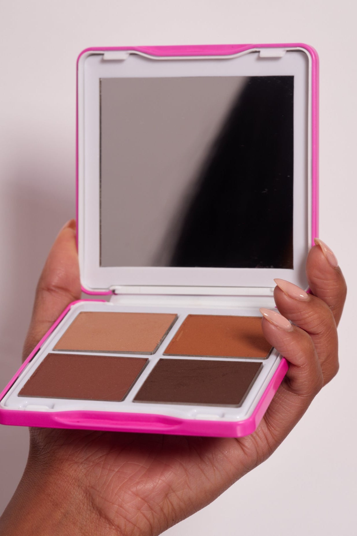 Eyeshadow Quad & Brush Bundle