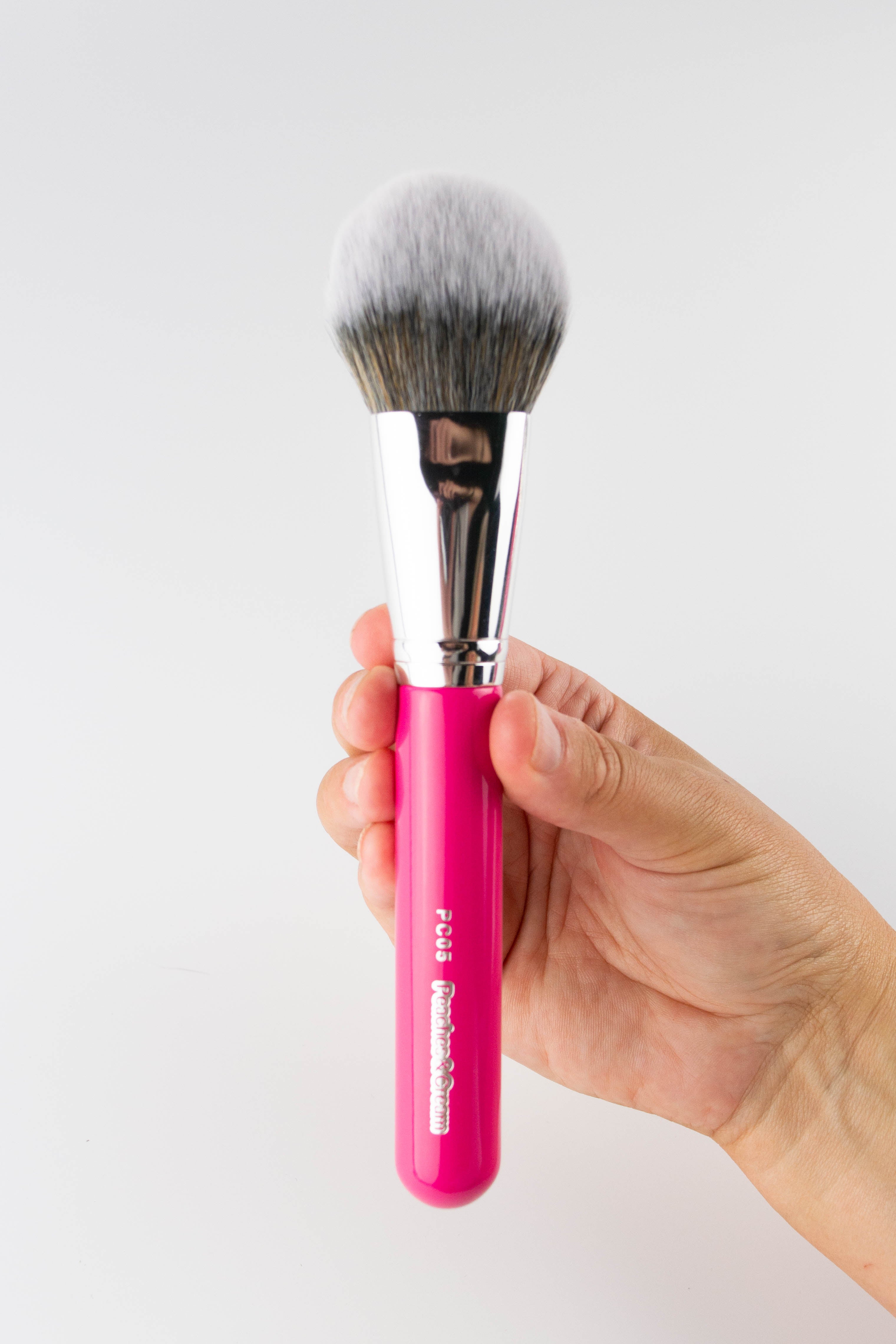 PC05 Deluxe Face Brush