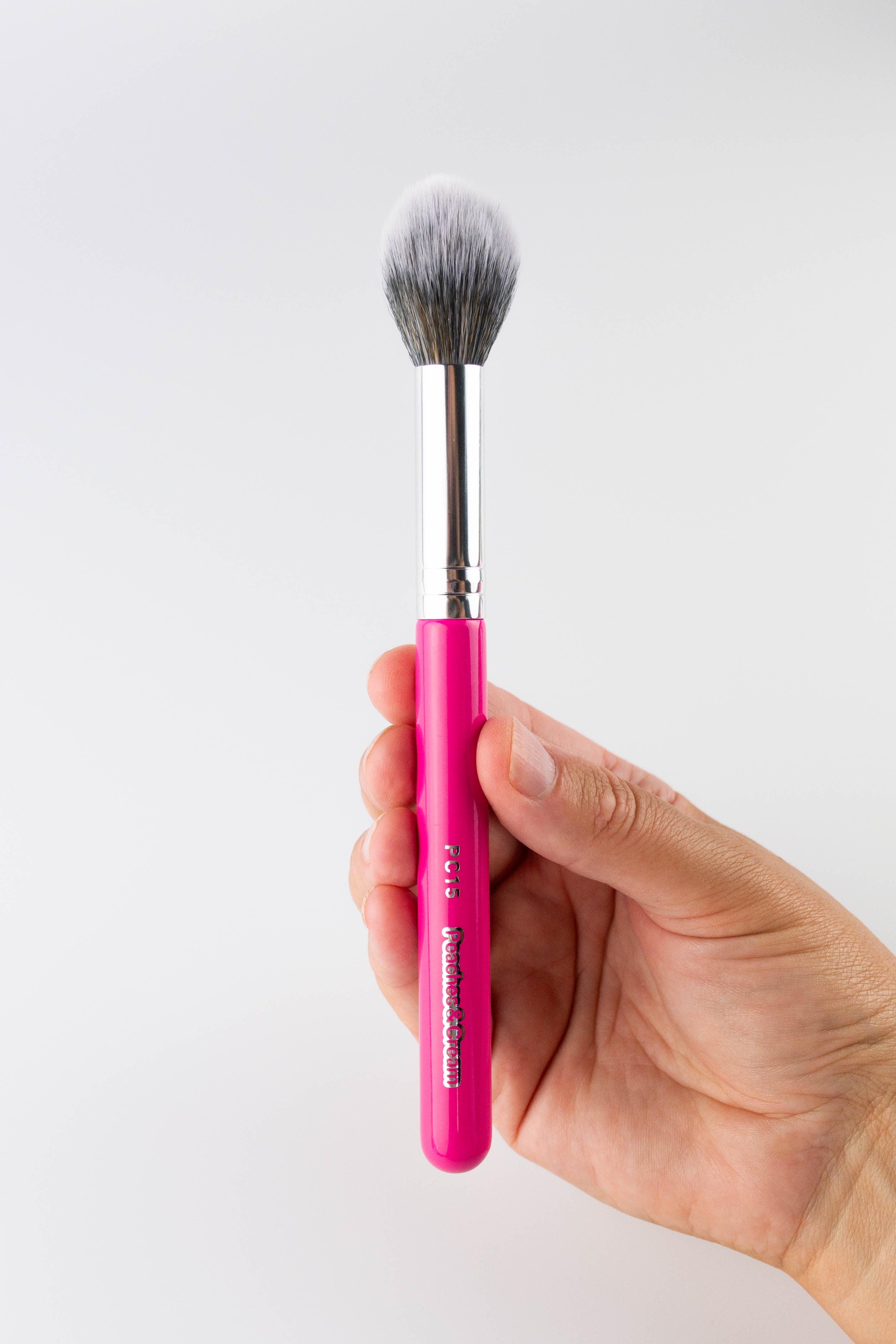 PC15 Cheek Definer Brush