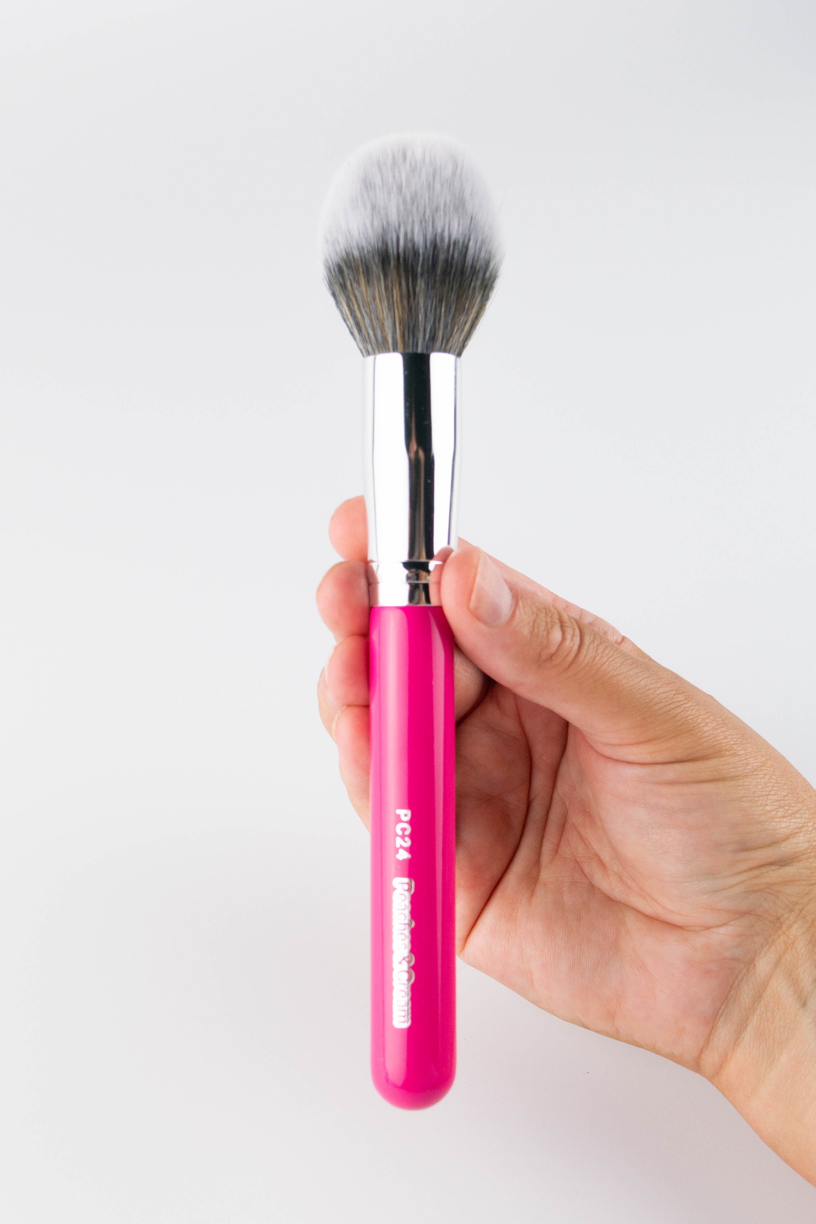 PC24 Large Powder Brush