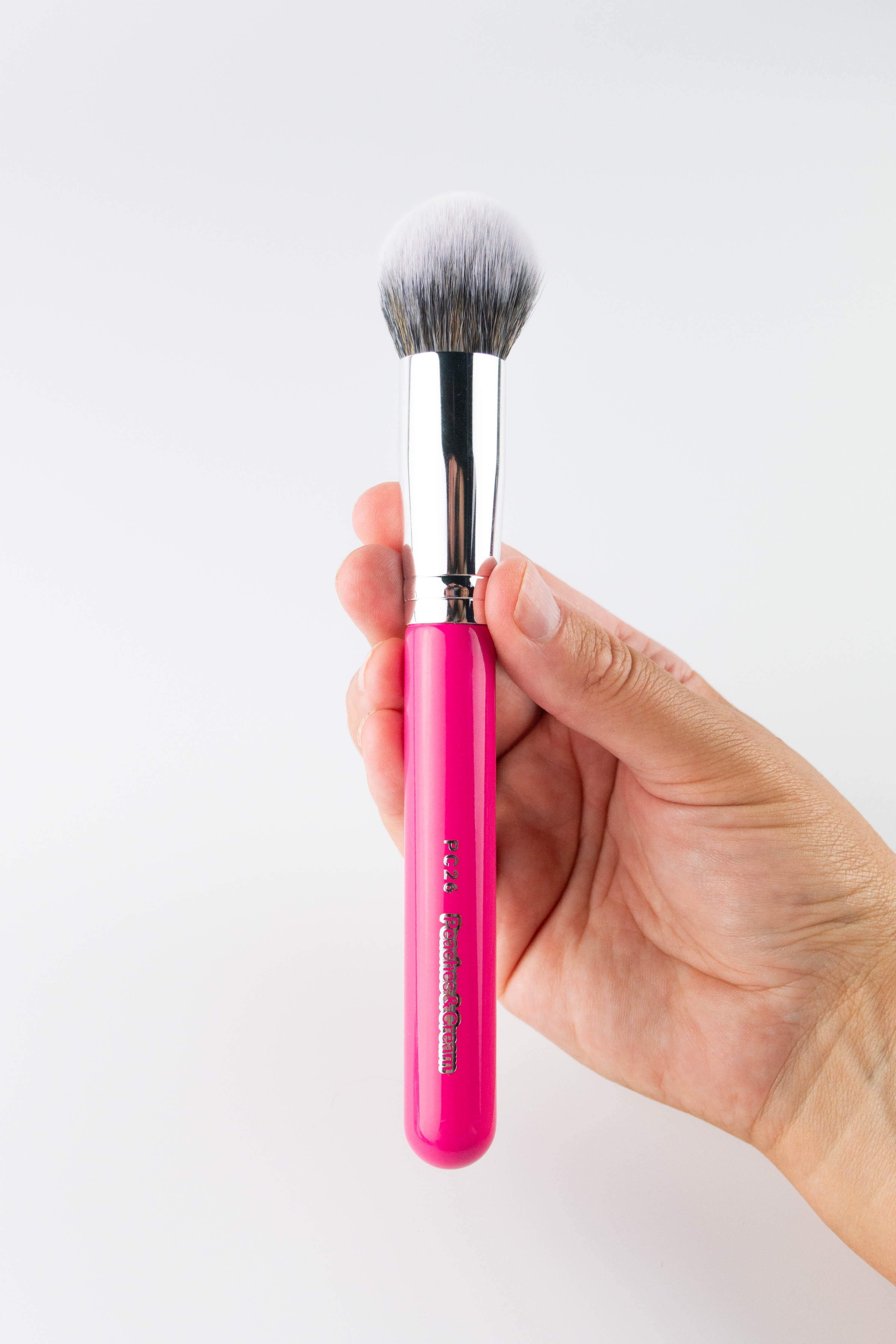 PC26 Domed Foundation Brush