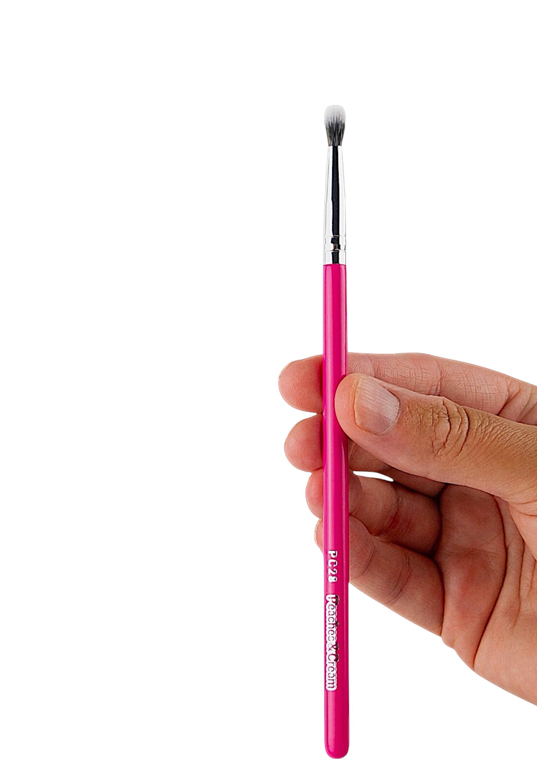 PC28 Petite Fluffy Brush