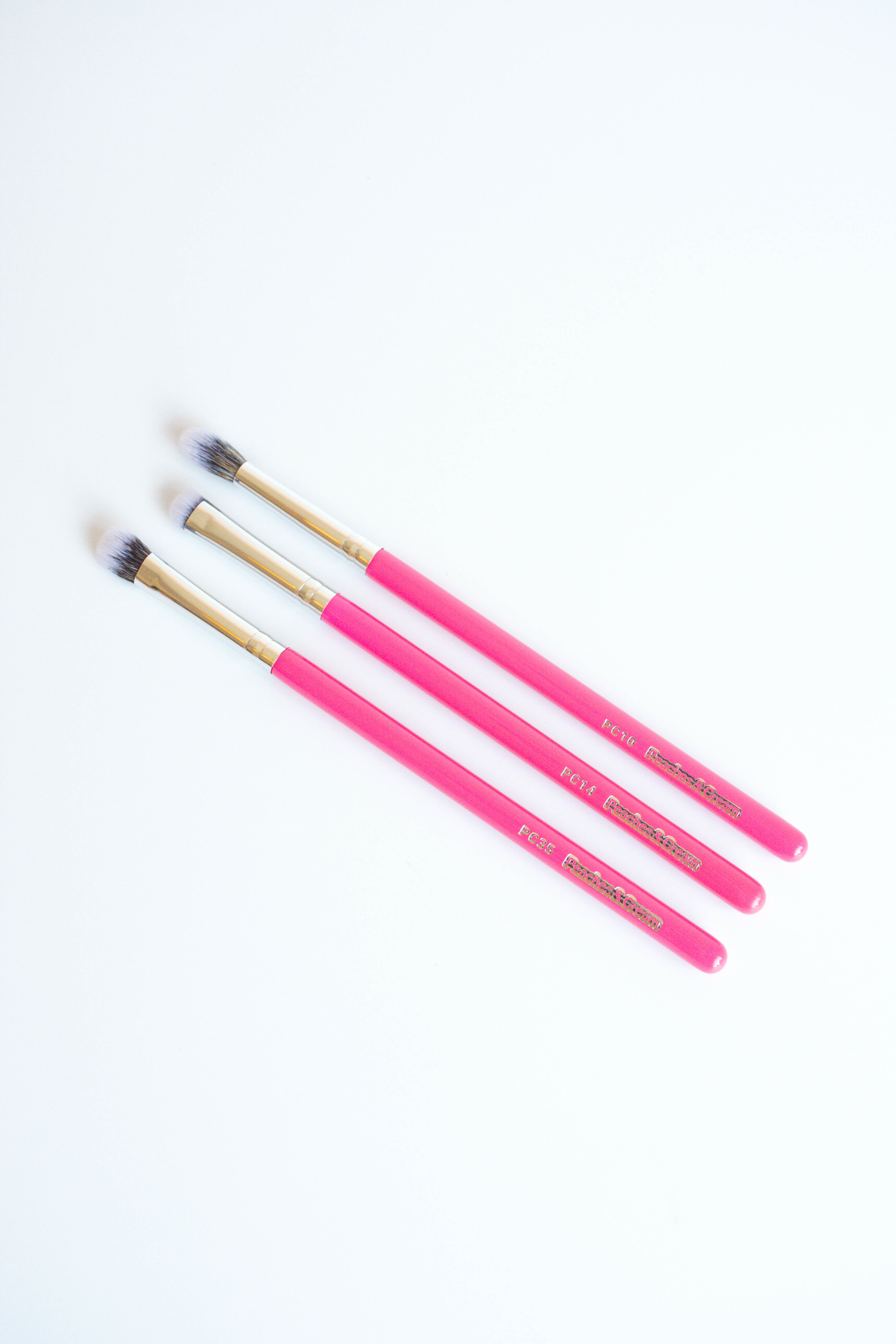 Eyeshadow Quad & Brush Bundle