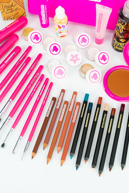 Riverside Media Makeup Kit