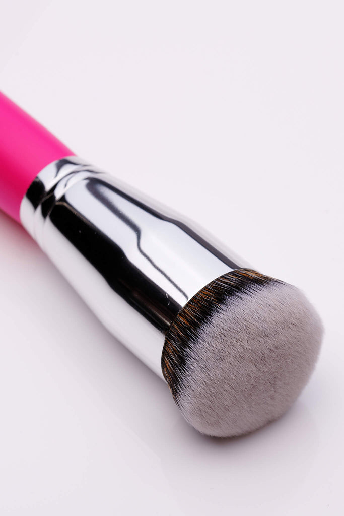 PC02 Dense Foundation Brush with pink handle