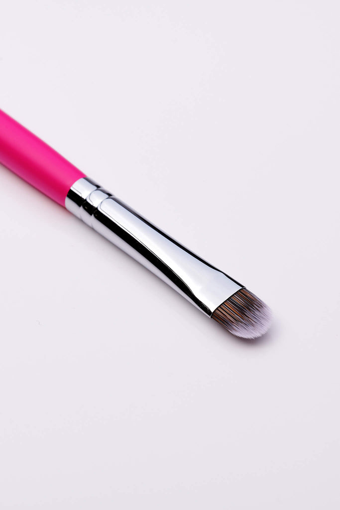 PC54 Small Flat Concealer Brush